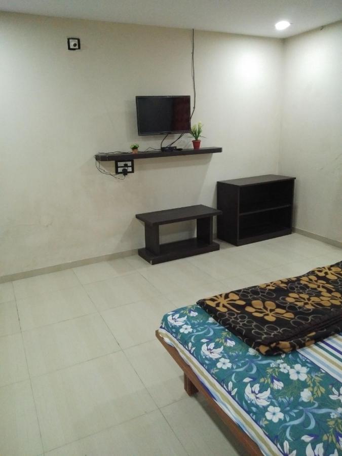 Hotel Sai Darshan Guest House Rajpipla Zewnętrze zdjęcie